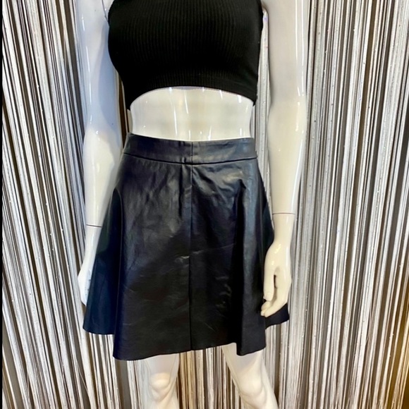 🔻SALE🔻BEDO🔹EXCELLENT CONDITION - Picture 2 of 9